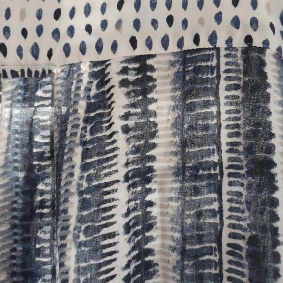 Style & Co Women’s Mixed Print Blouse Shirt Medium Blue Dot Stripe Back Roll Tab - Picture 8 of 9